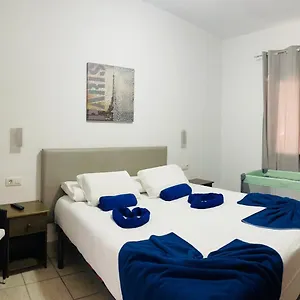 Villa Baroli Amplia Piscina Privada Climatizada, Playa Blanca (Lanzarote)