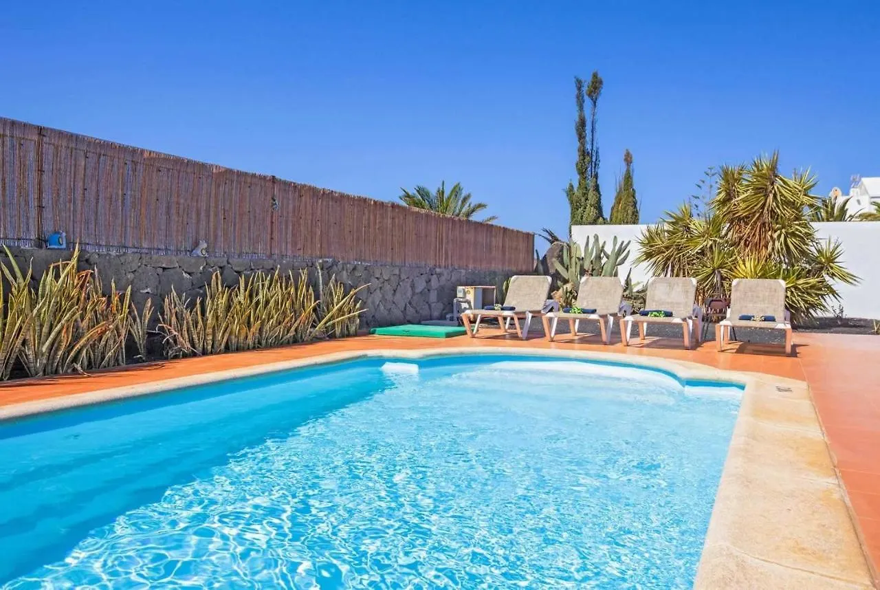 Naomi Villa Playa Blanca  Spain