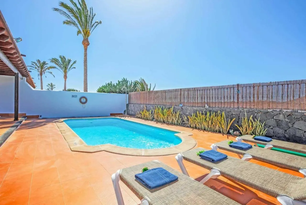 Naomi Villa Playa Blanca  0*, Playa Blanca (Lanzarote) Spain